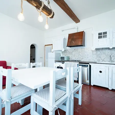 Appartamento La Corte Di Emily Ap. 1 *